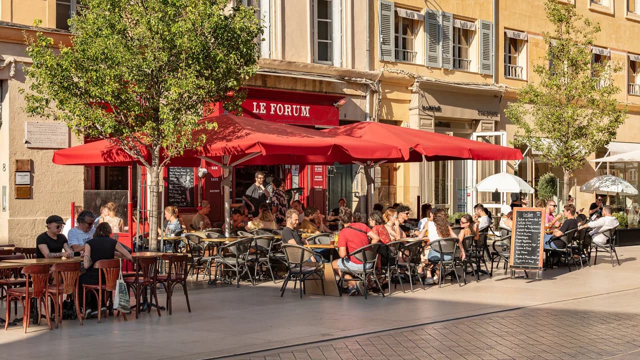 Wine Tasting in Aix-en-Provence: Which Wineries to Choose