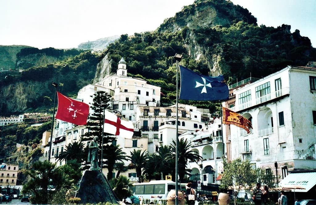Amalfi Coast Wine Guide: Tramonti, Furore and Ravello