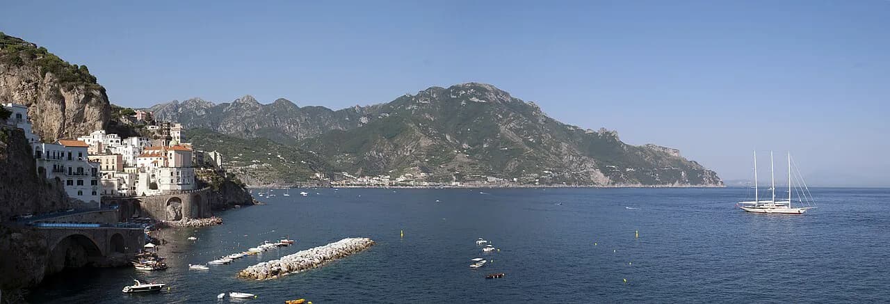 Amalfi Coast Wineries: Where to Taste and How to Get There