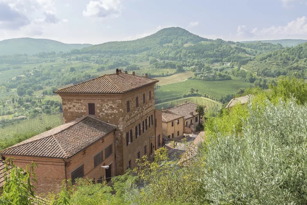 Castiglion del Bosco: Winery Visits Near Montepulciano