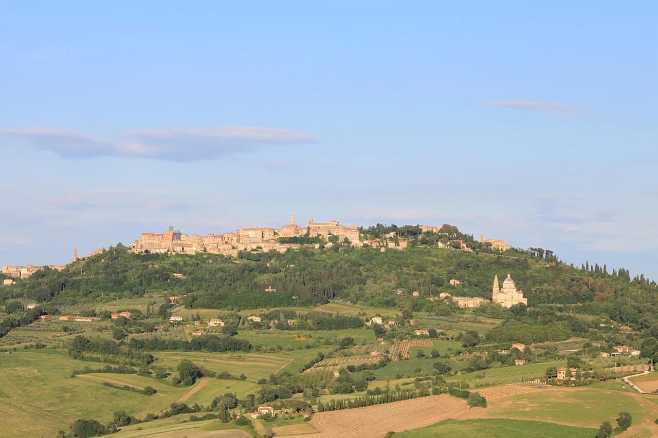 Montalcino Wine Tours: Brunello Tastings from Montepulciano