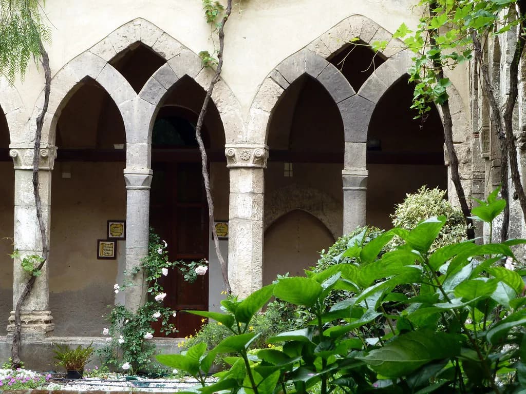 Pompeii Wineries: Tasting Vesuvius Wines from Sorrento
