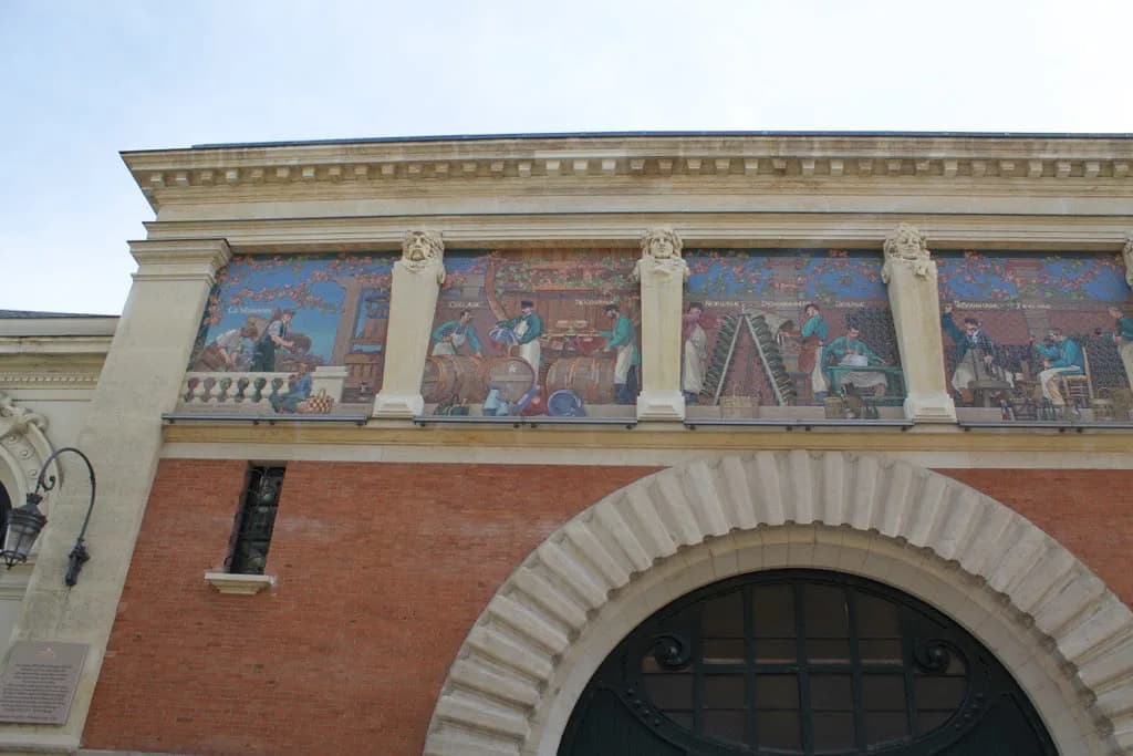 Champagne Houses Reims: Which Cellar Tour to Book