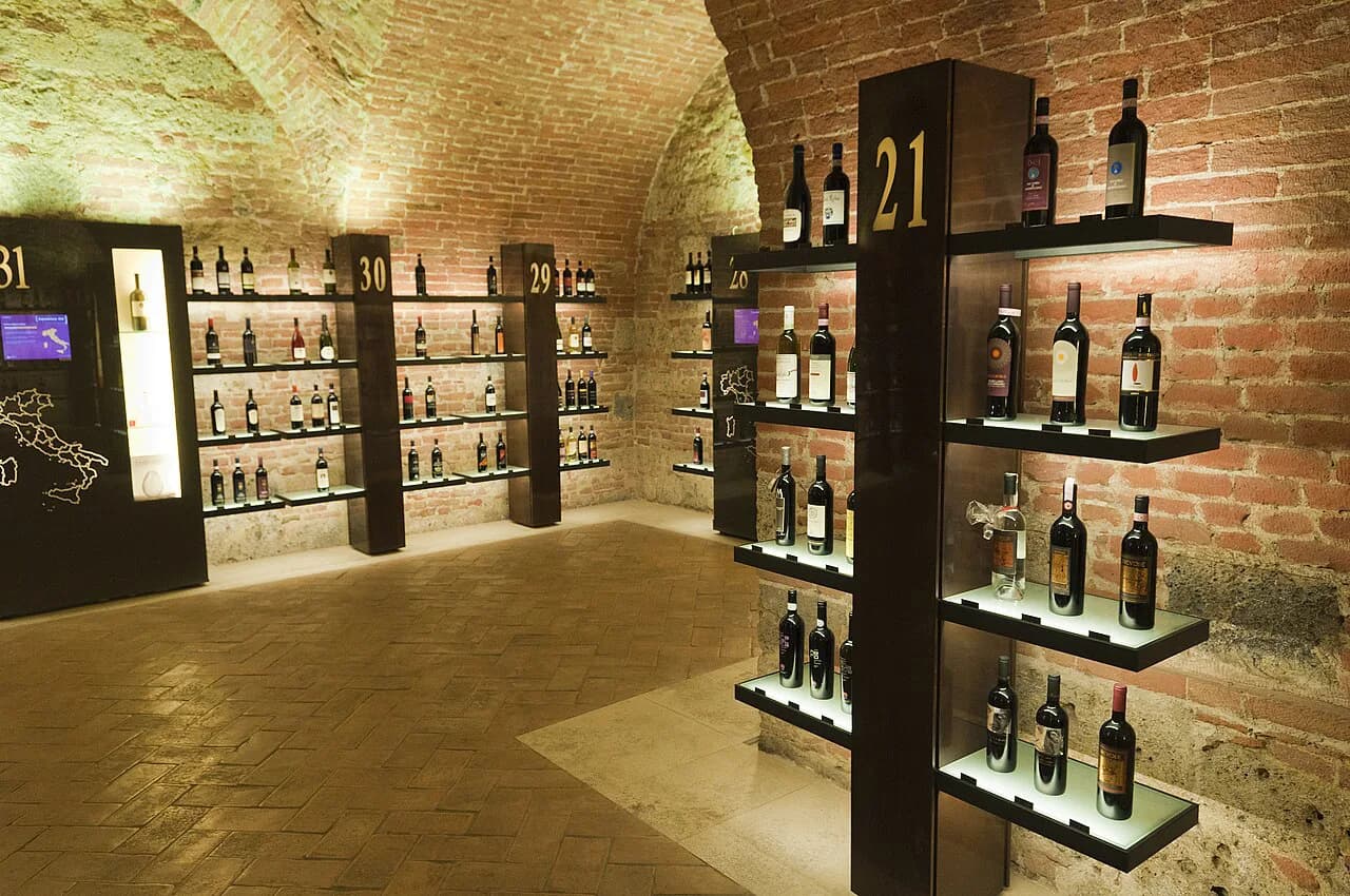 Siena Wine Bars: Where to Taste Tuscan Wine in Town