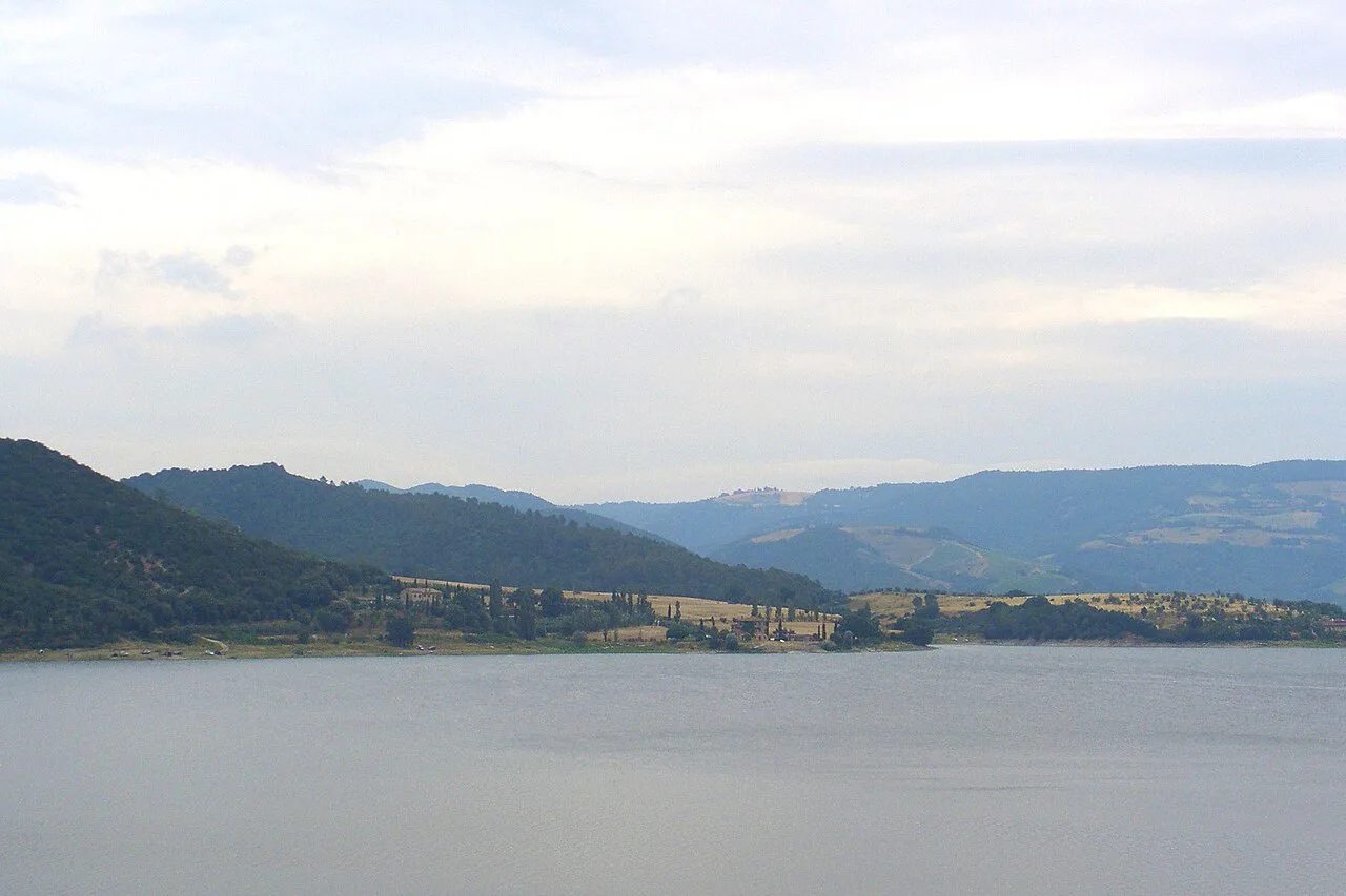 Lake Corbara, east of Orvieto