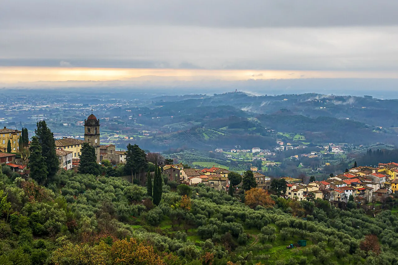 San Gennaro and the hills of Capannori above the Lucca plain