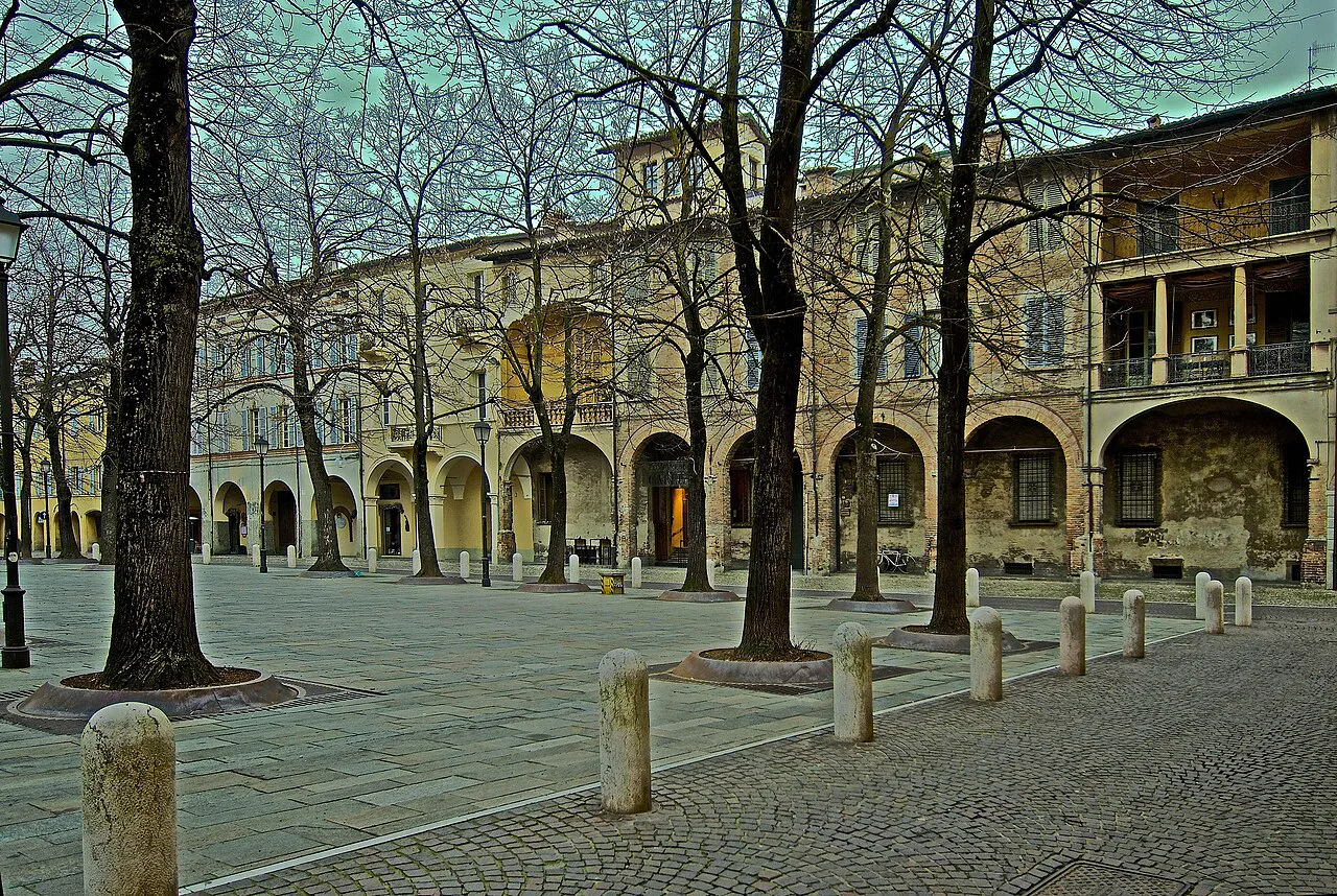 Arcades on Piazza Fontanesi, Reggio Emilia