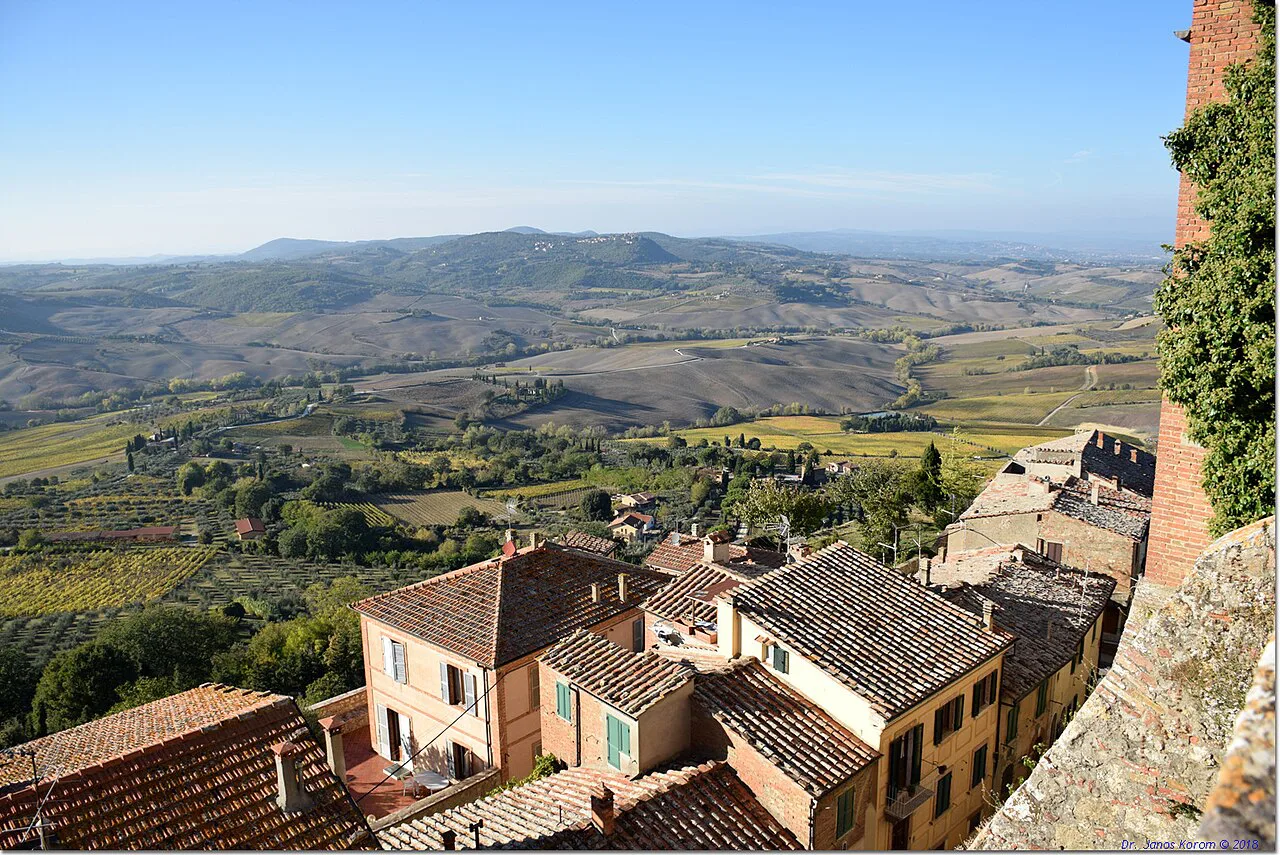 Countryside below Montepulciano's old town