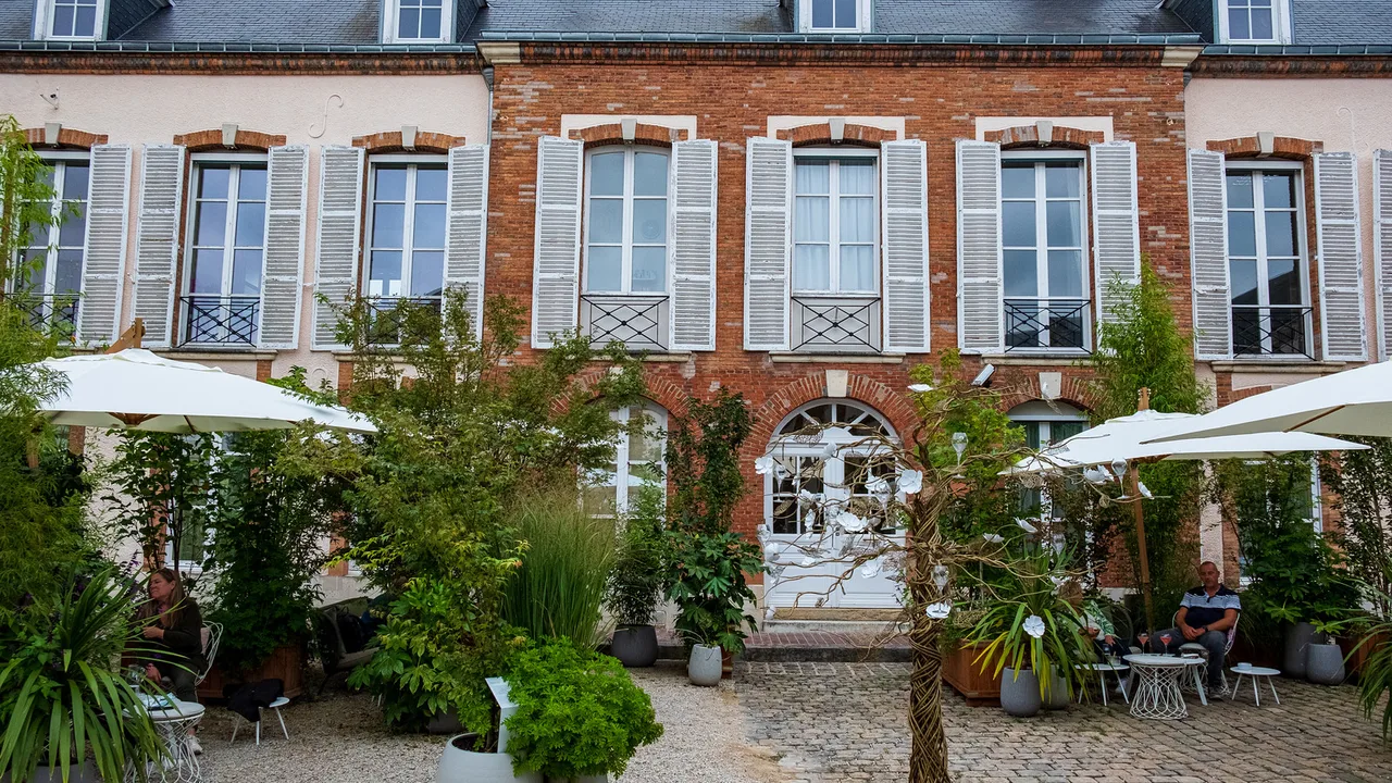 Perrier-Jouët, Épernay