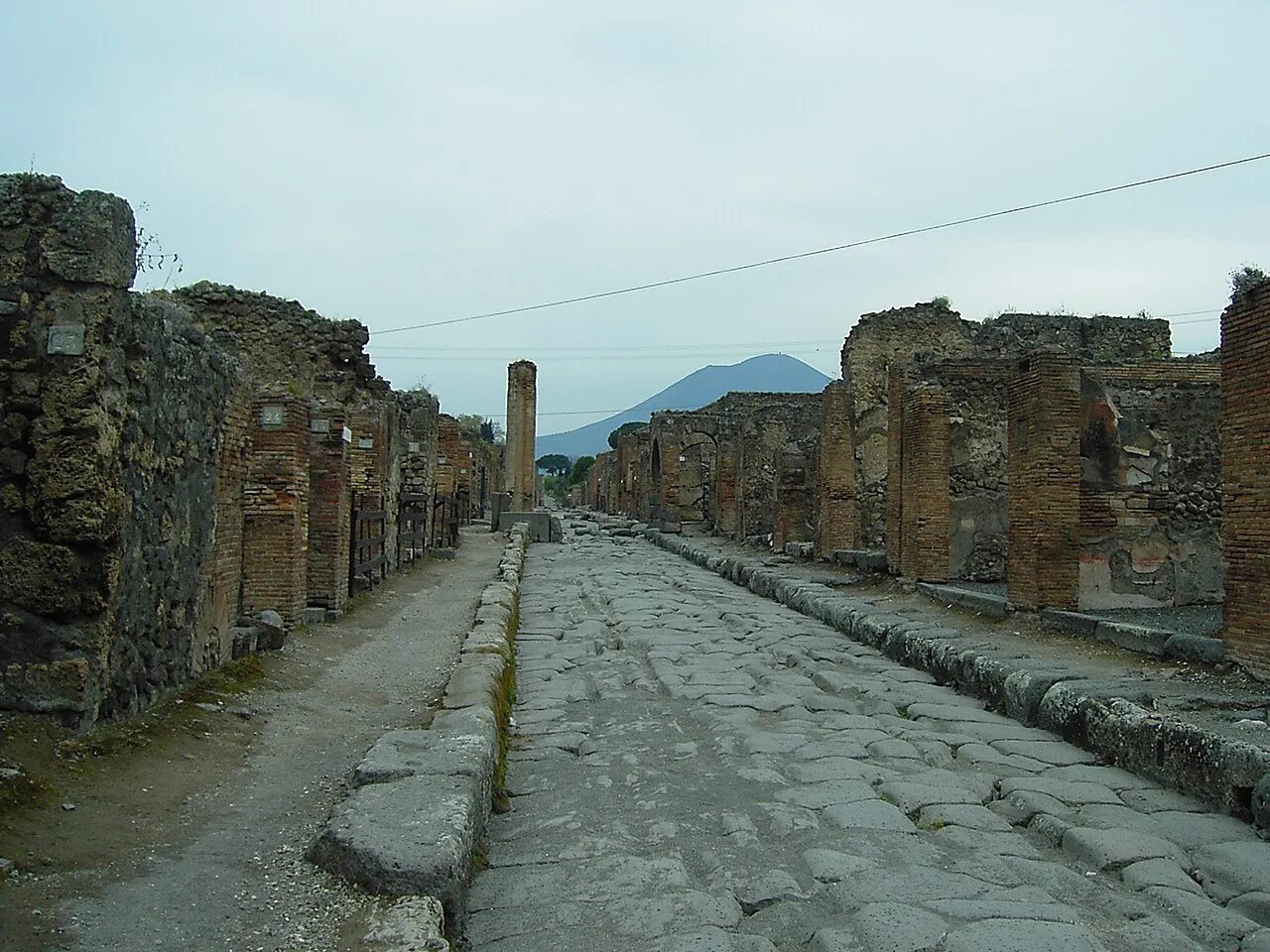Via del Vesuvio in Pompeii, with the volcano beyond