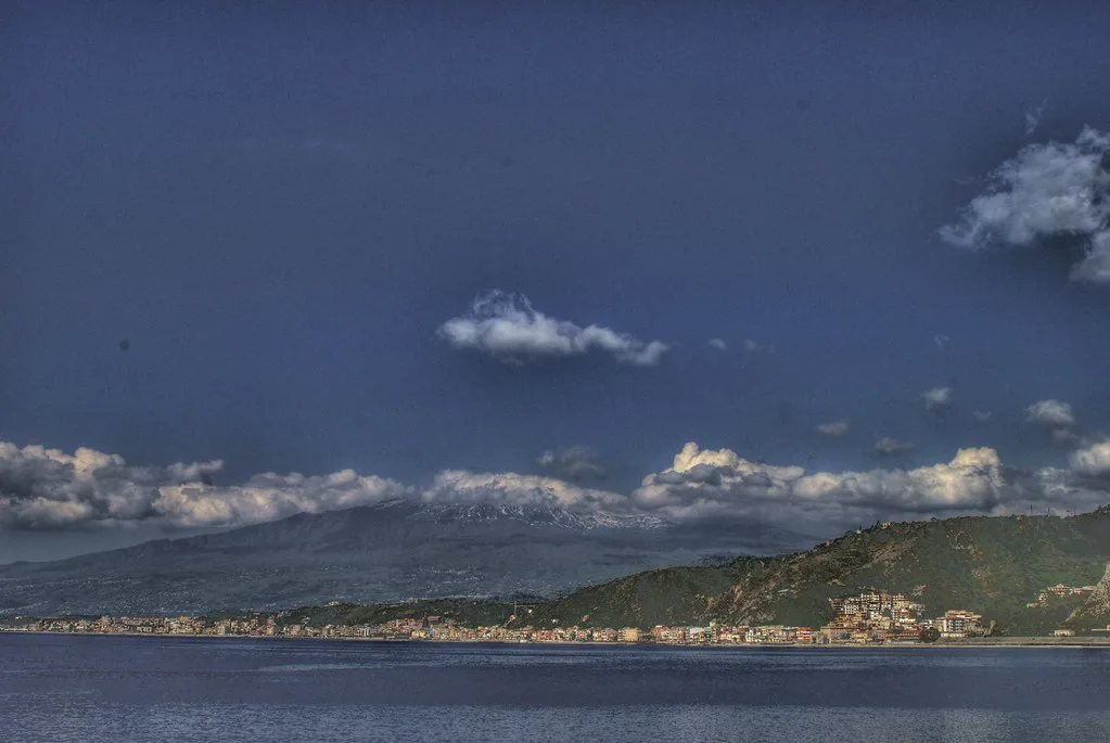 The coast at Giardini Naxos, below Taormina